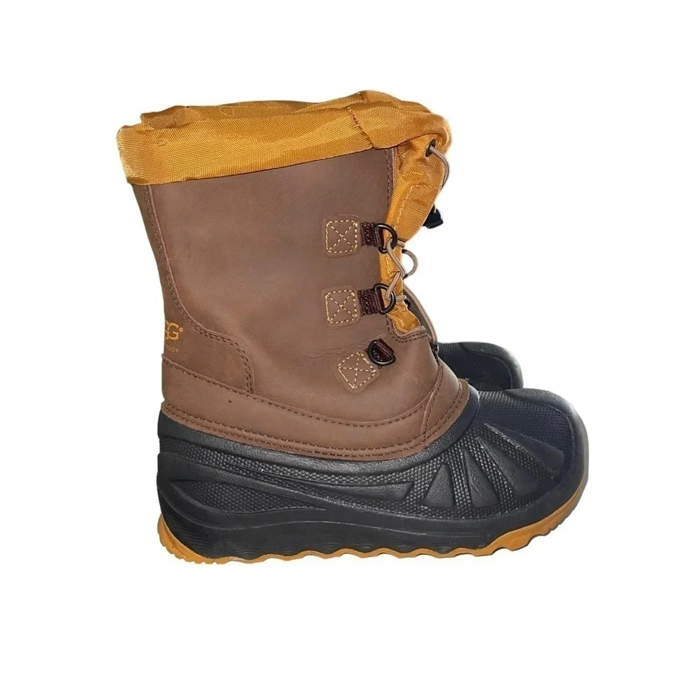 UGG Ludwig Kids Boots Size 2